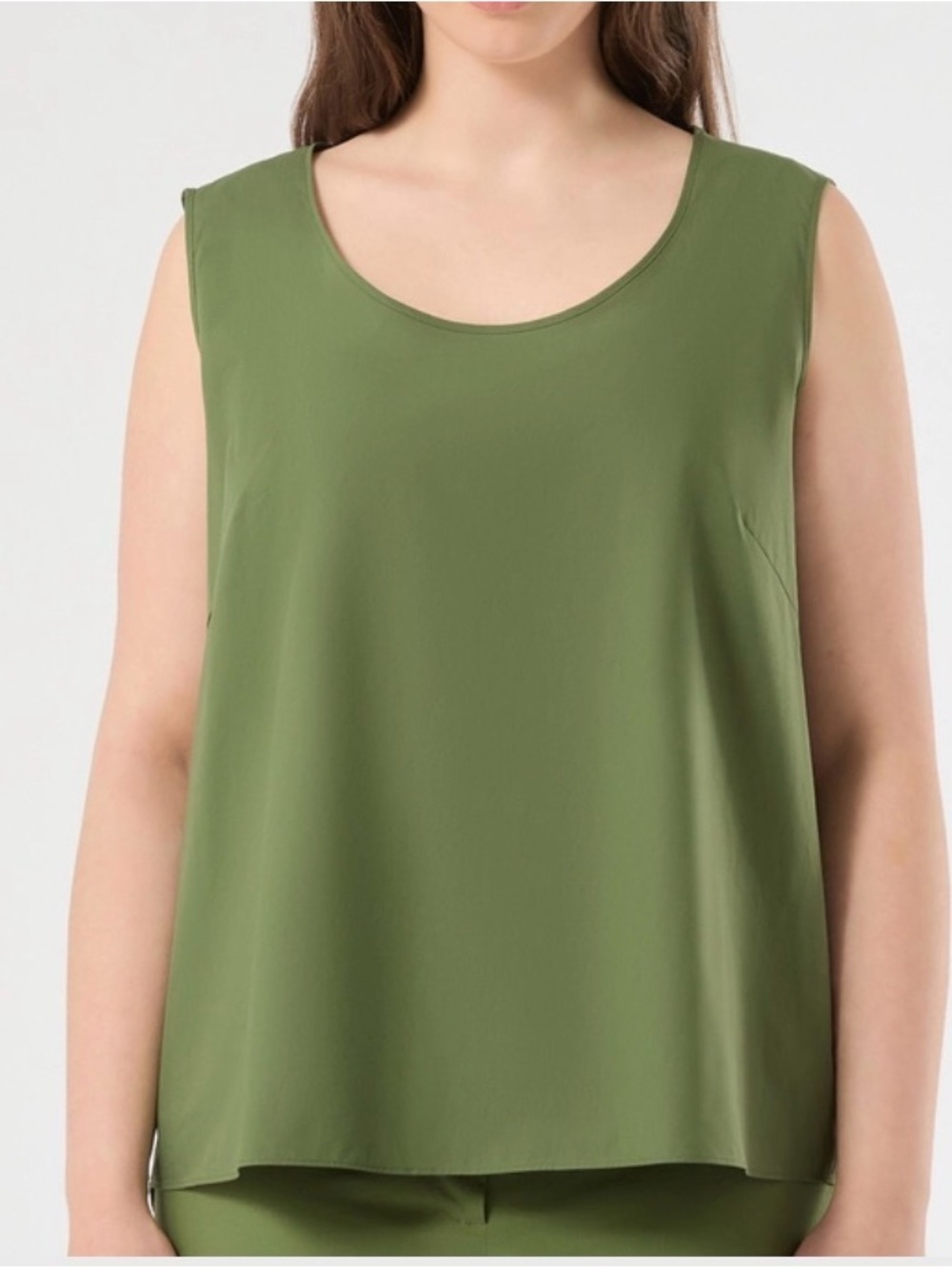 Liz Baker Olive Scoop Neck Sleeveless Top
